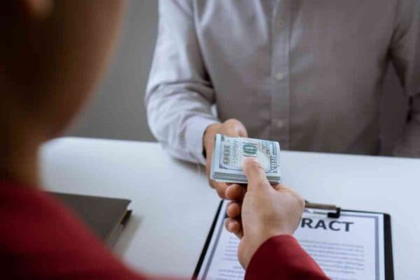 Top 10 AML Red Flags & How to Address Them in 2025?